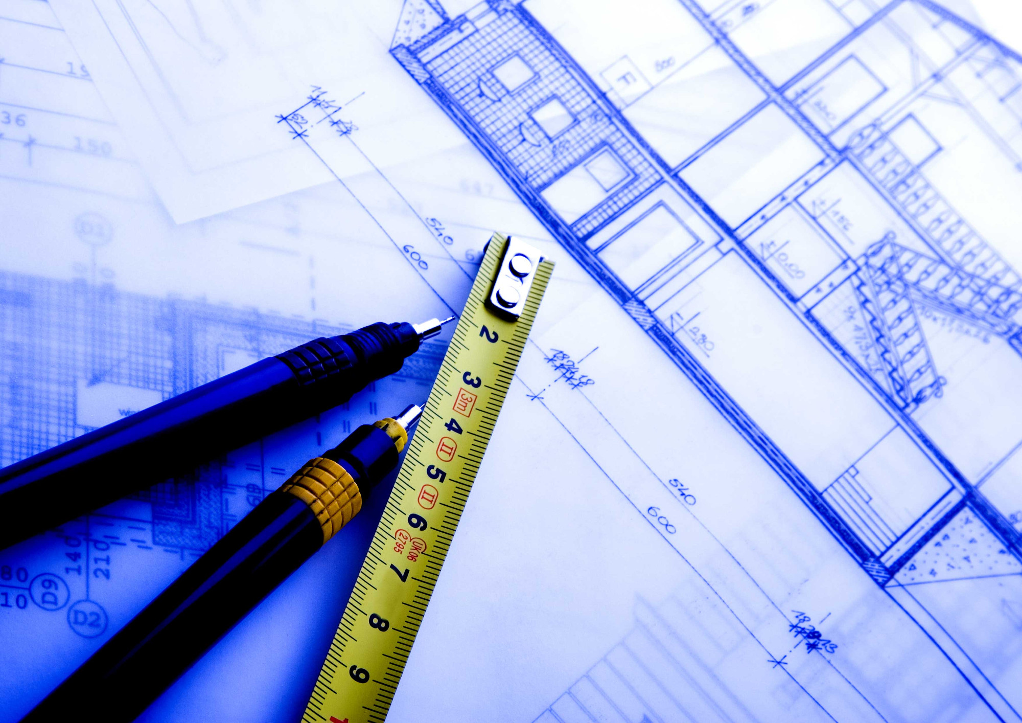 Nabízím spolehlivý stavební dozor